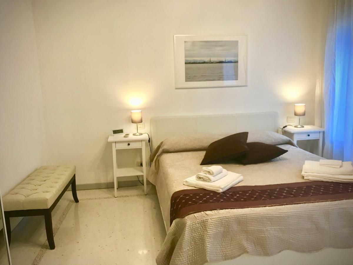 Appartement Yellow House *